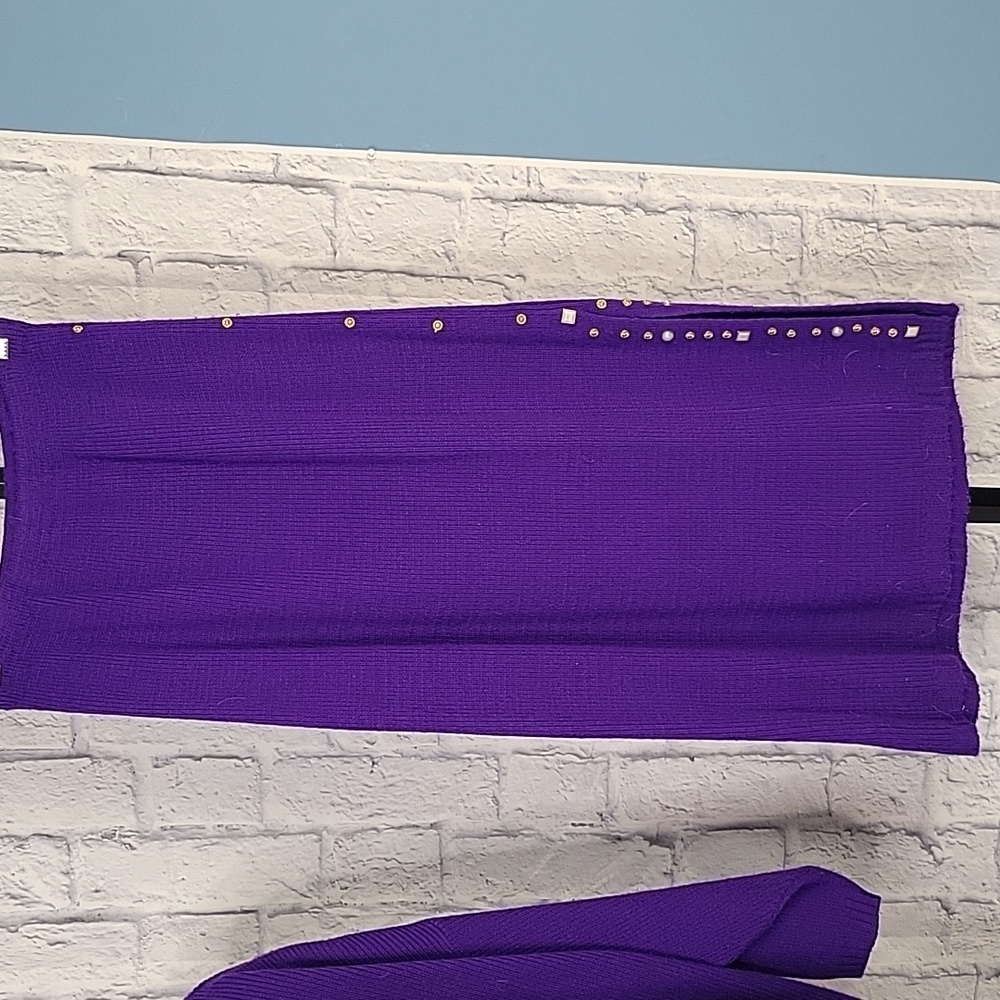 VINTAGE Purple Gold and White Beaded 2pc. Sweater Set Skirt and Sweater - Picture 4 of 10